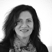 Bernadette Peter